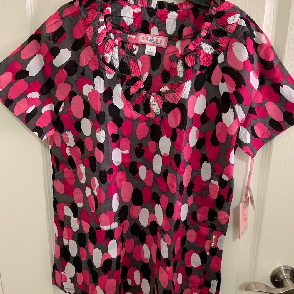 Koi Scrub Top